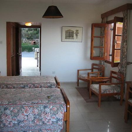 Onar Village Kyrenia  Luaran gambar