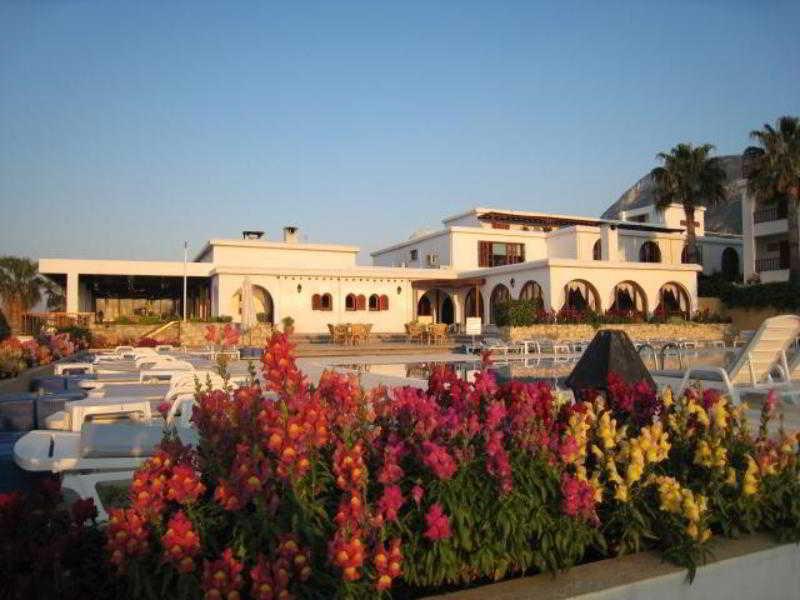 Onar Village Kyrenia  Luaran gambar